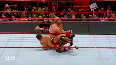 Cesaro_1_1_17_mp41146.jpg