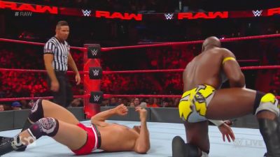 Cesaro_2_mp40320~0.jpg
