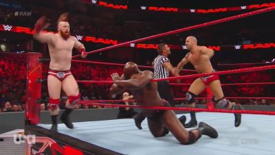 Cesaro_2_mp40522~0.jpg