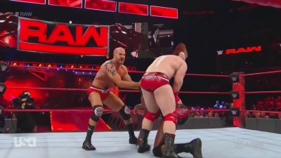 Cesaro_2_mp40531~0.jpg