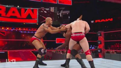 Cesaro_2_mp40532~0.jpg