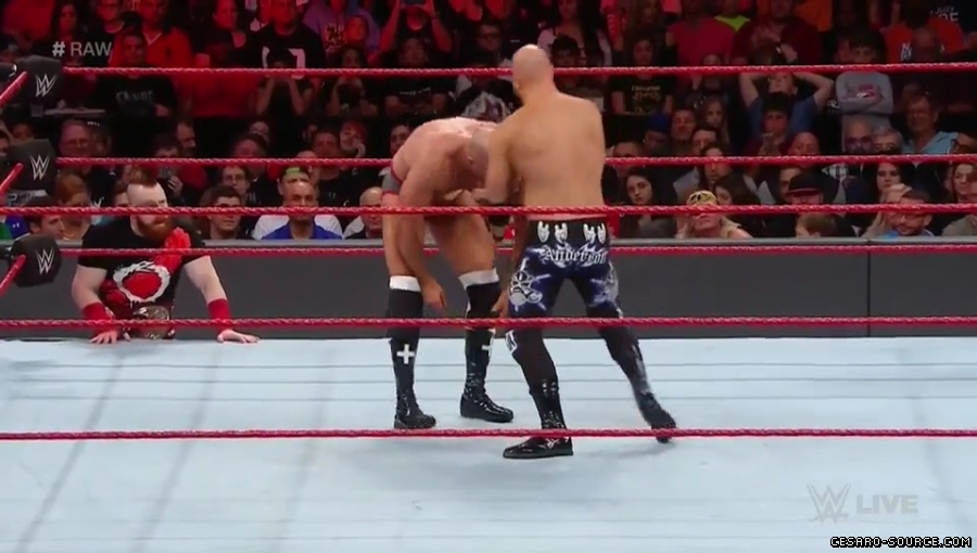 Cesaro_Part_2_mp40513~0.jpg