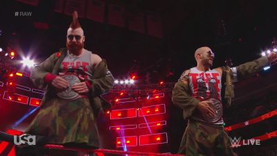 Cesaro_and_Sheamus_mp40107.jpg