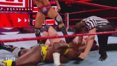 Cesaro_and_Sheamus_mp40632.jpg