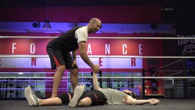 Clash_Royale_-_WWE_TAG_TEAM_CHALLENGE21_mp40186.jpg