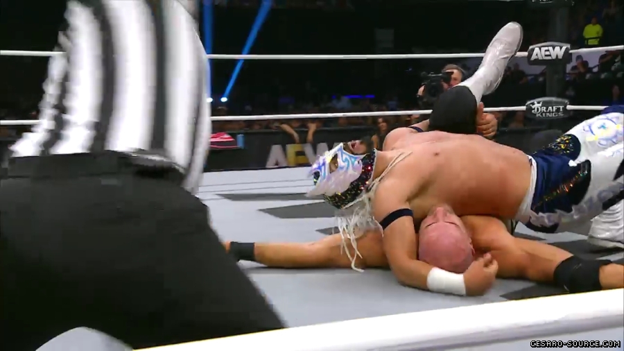 Claudio_Collision_mp42053~0.jpg