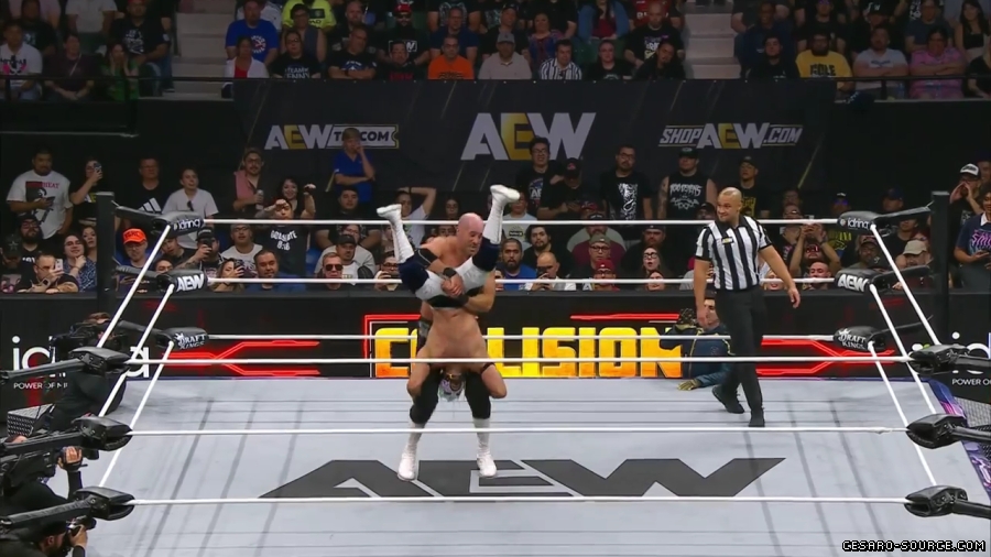 Claudio_Collision_mp42086~0.jpg