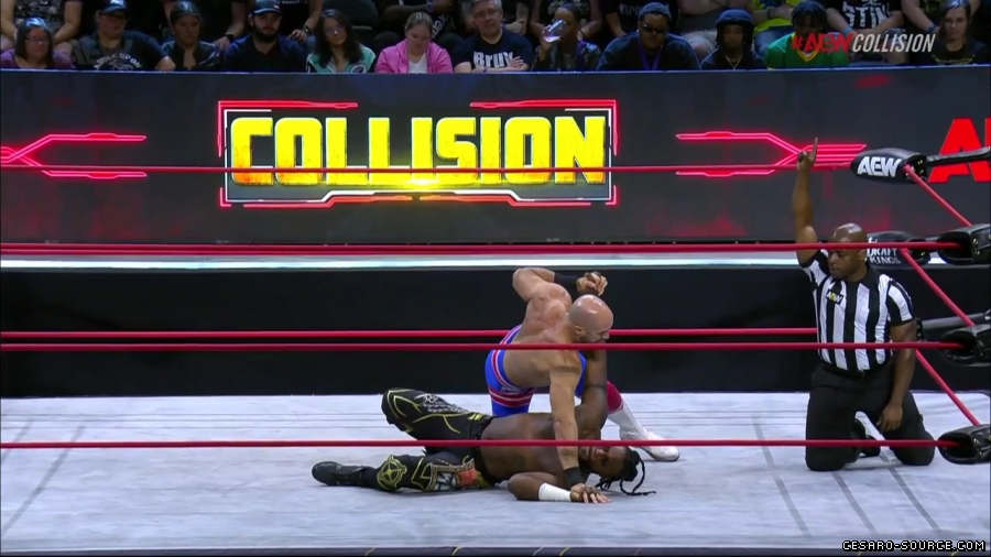 Claudio_Collision_mp42193.jpg