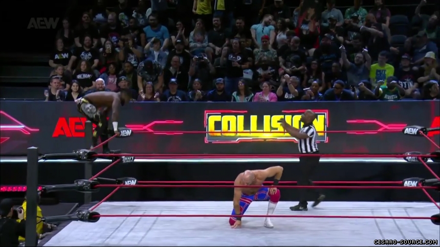 Claudio_Collision_mp42364.jpg