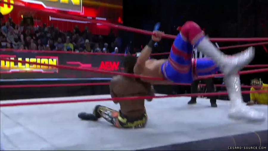 Claudio_Collision_mp42403.jpg