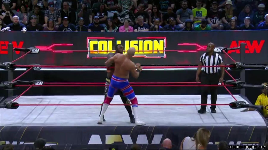 Claudio_Collision_mp42438~0.jpg