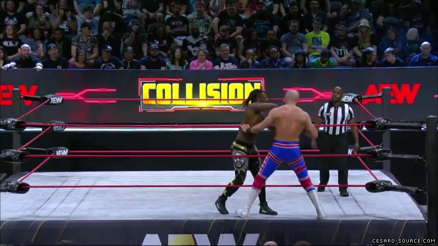 Claudio_Collision_mp42444~0.jpg
