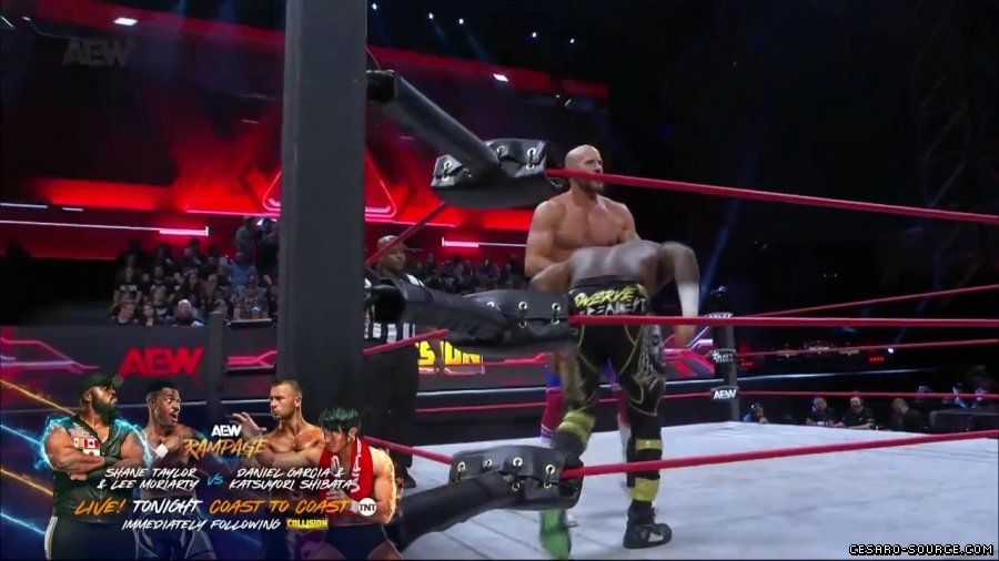 Claudio_Collision_mp42593~0.jpg