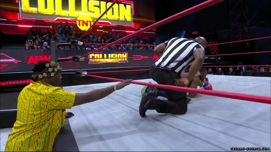 Claudio_Collision_mp42650~0.jpg