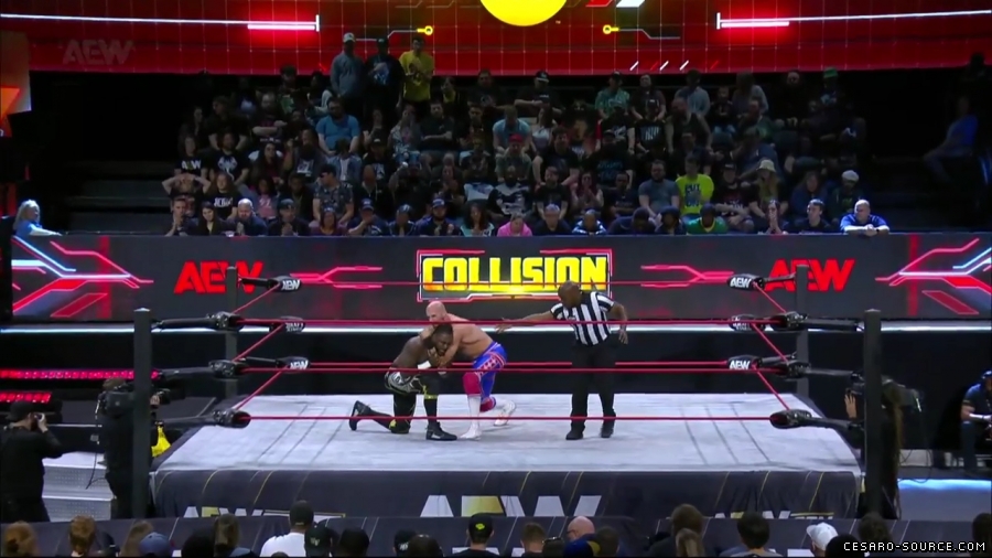 Claudio_Collision_mp42658~0.jpg