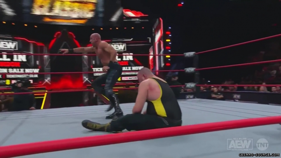 Claudio_Collision_mp42737.jpg
