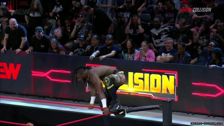 Claudio_Collision_mp42874~0.jpg