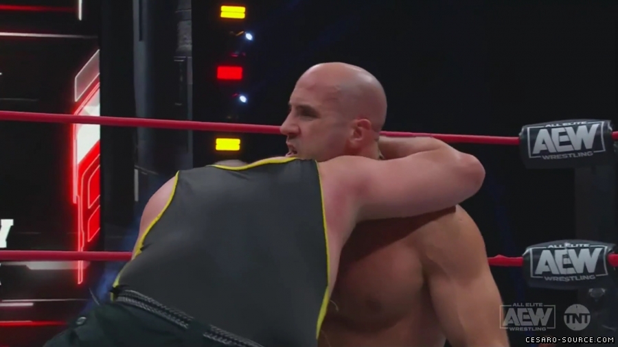 Claudio_Collision_mp42884.jpg
