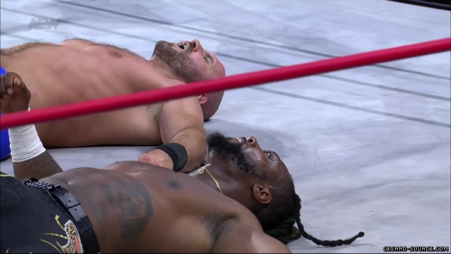 Claudio_Collision_mp42980~0.jpg