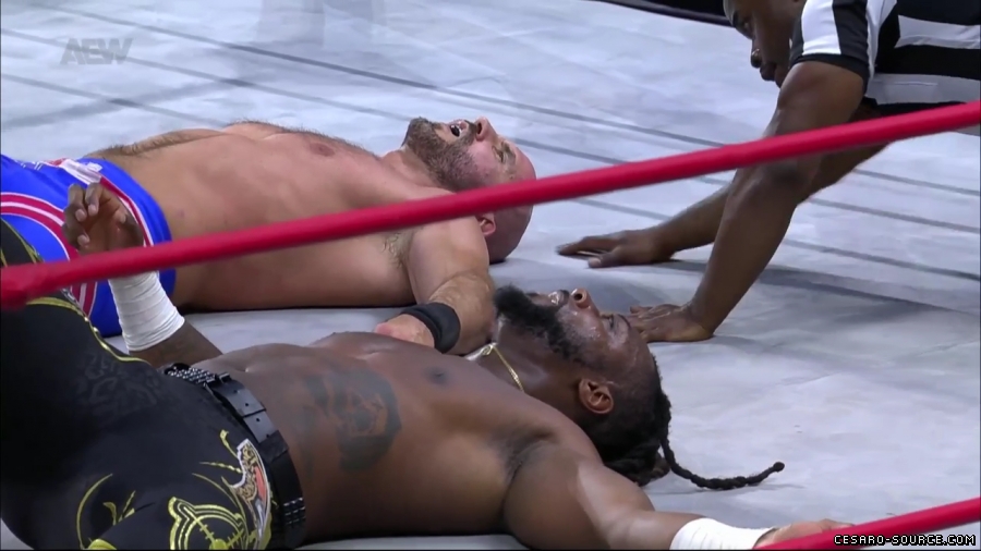 Claudio_Collision_mp42983~0.jpg