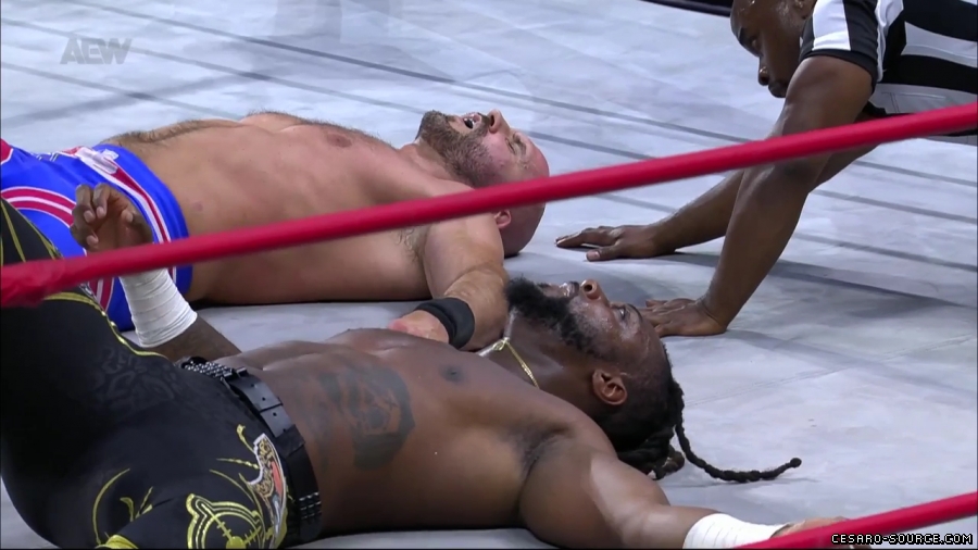 Claudio_Collision_mp42984~0.jpg