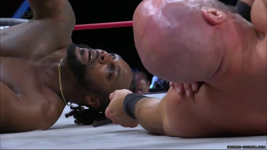 Claudio_Collision_mp42991~0.jpg
