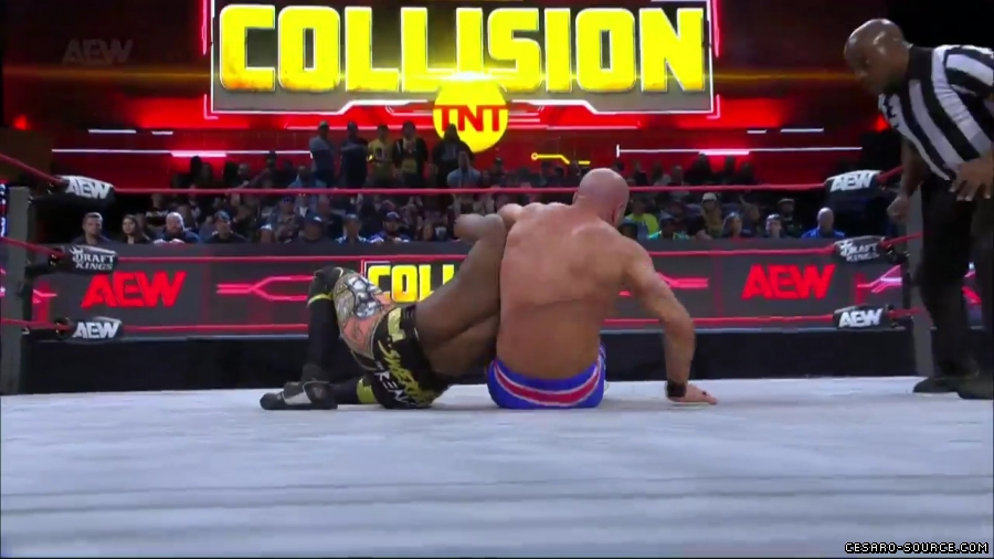 Claudio_Collision_mp43130.jpg