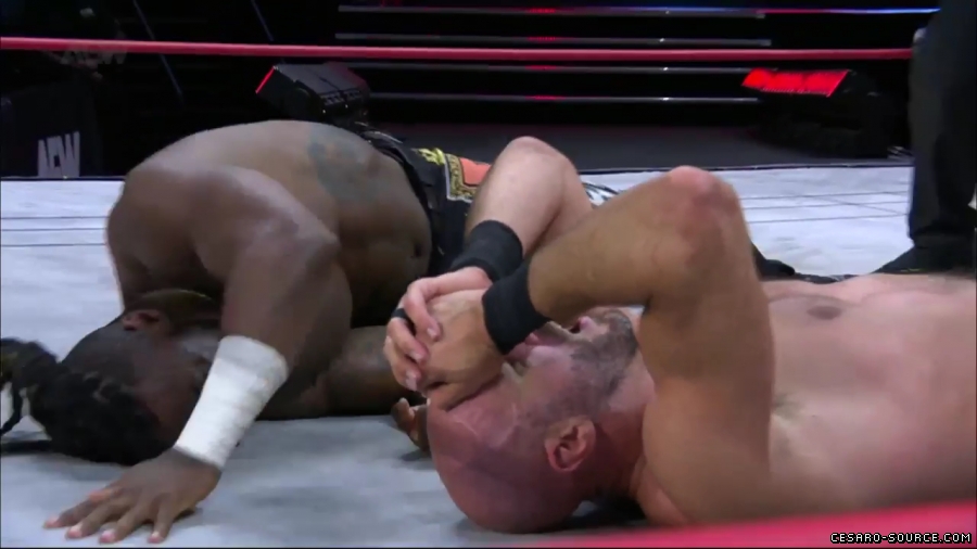 Claudio_Collision_mp43221.jpg