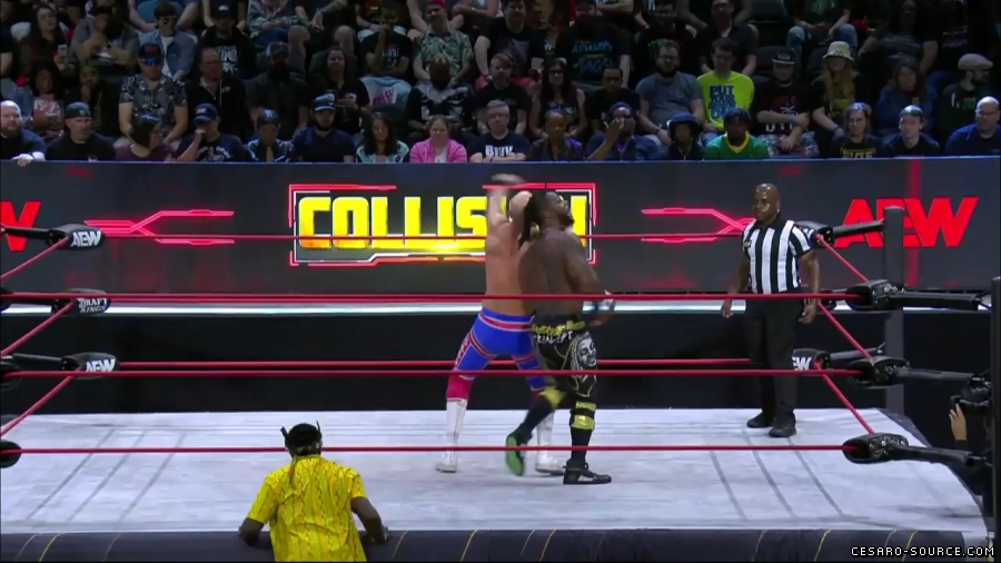 Claudio_Collision_mp43310.jpg