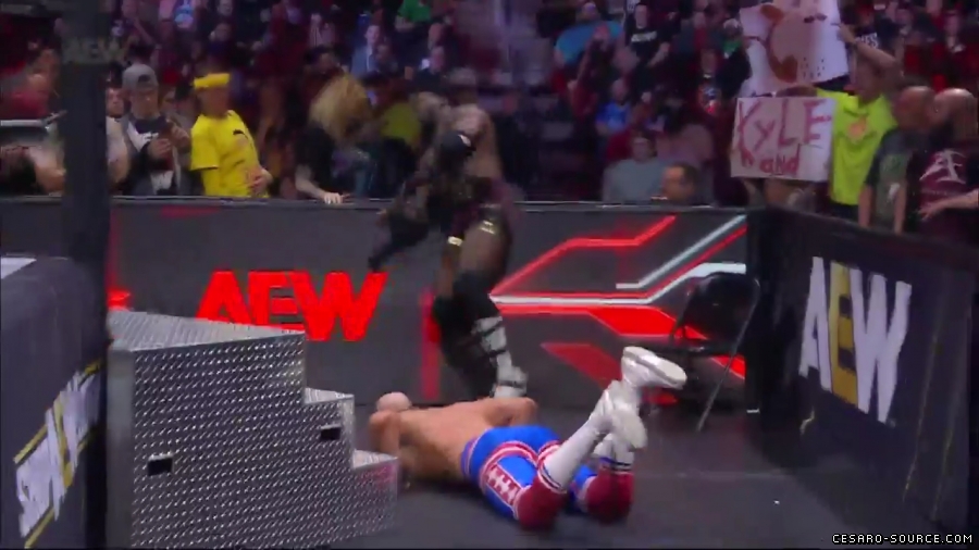 Collision_April_13th_mp41045.jpg