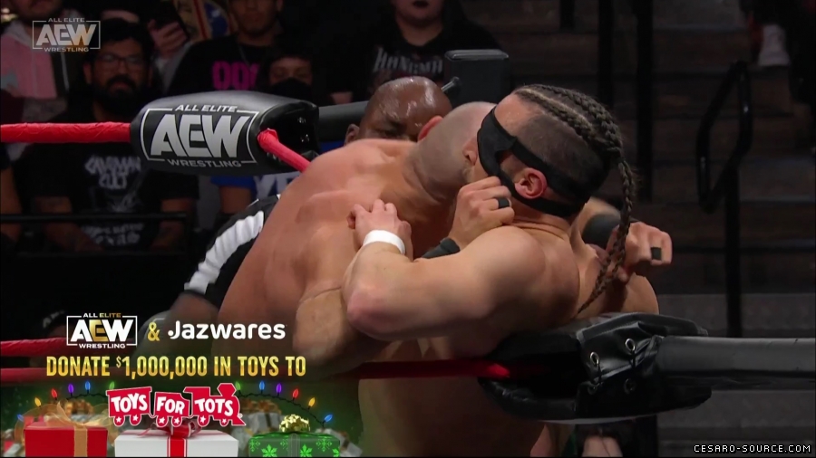 Collision_Dec_23rd_mp418058.jpg