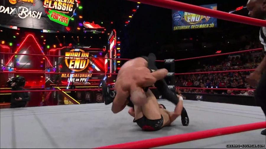 Collision_Dec_23rd_mp418082.jpg