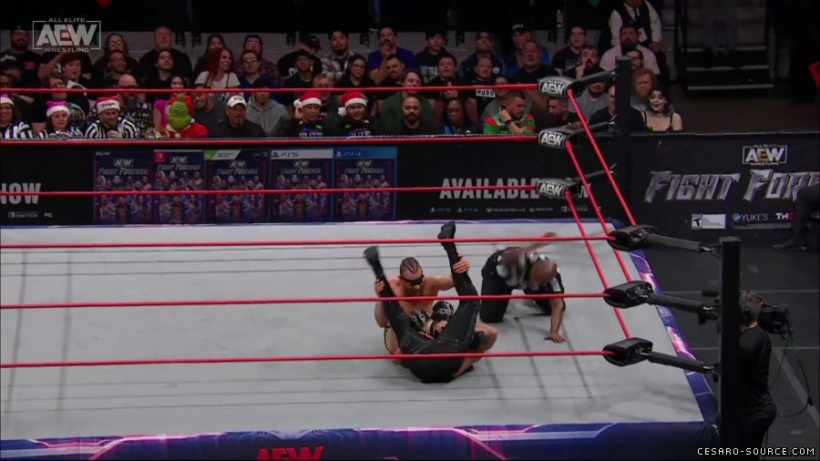 Collision_Dec_23rd_mp418083.jpg