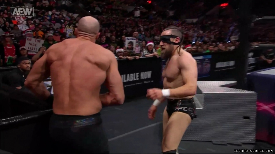 Collision_Dec_23rd_mp418183.jpg