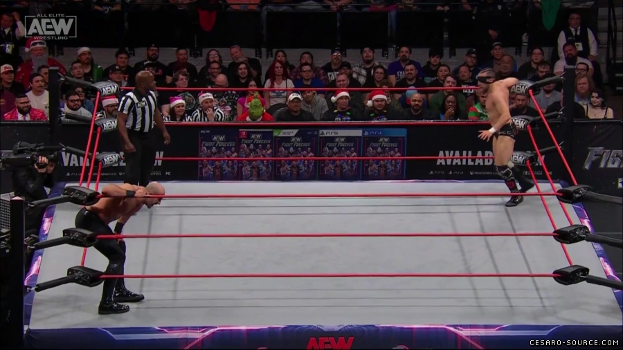 Collision_Dec_23rd_mp418260.jpg