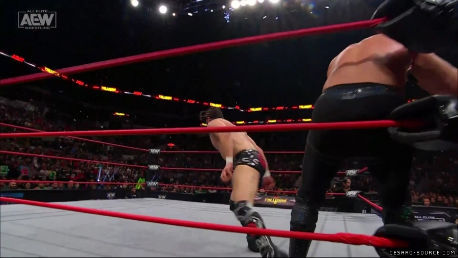Collision_Dec_23rd_mp418268.jpg