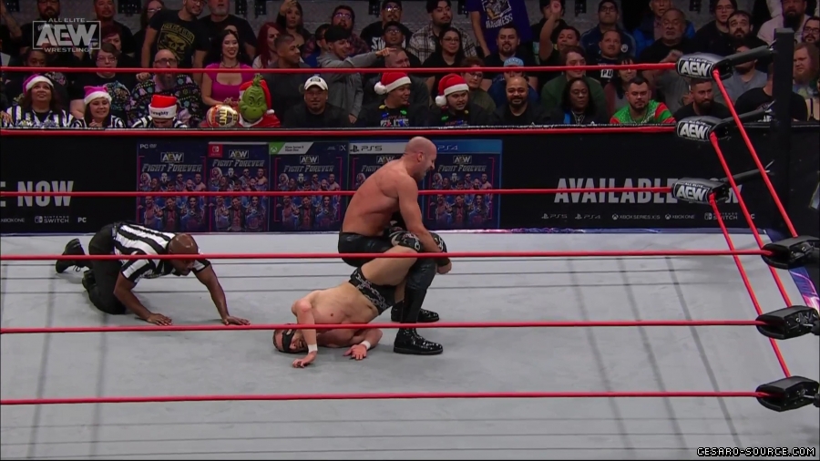 Collision_Dec_23rd_mp418899.jpg