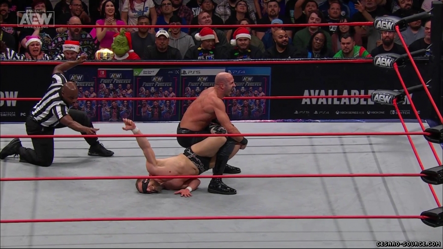Collision_Dec_23rd_mp418906.jpg