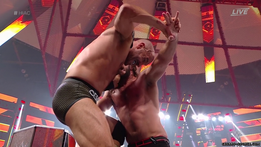 HIAC_Cesaro_mp40658.jpg
