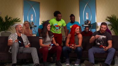 HUGGIN__UPPERCUTS_28Bayley_Cesaro29_vs__UP-UPBEATNIKS_28Becky_Sami29_--_Rocket_Leag_mp40018.jpg