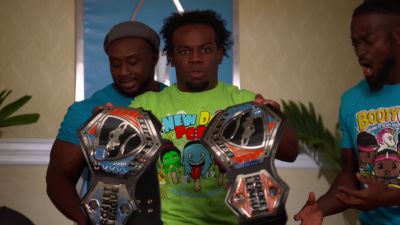 HUGGIN__UPPERCUTS_28Bayley_Cesaro29_vs__UP-UPBEATNIKS_28Becky_Sami29_--_Rocket_Leag_mp40437.jpg