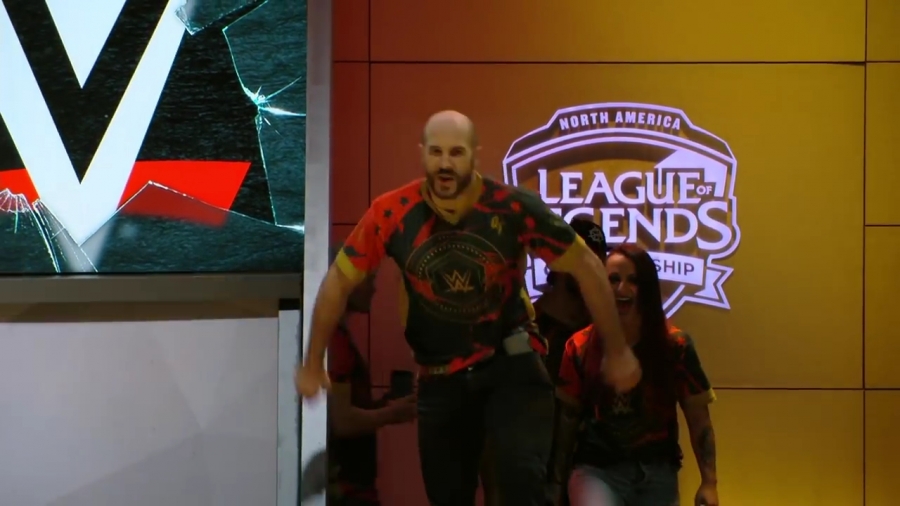 LEAGUE_OF_LEGENDS_-_Team_WWE_vs__Team_NXT_SHOWMATCH_mp40221.jpg