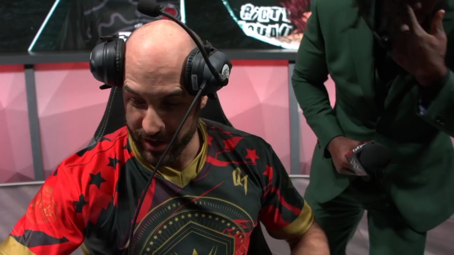 LEAGUE_OF_LEGENDS_-_Team_WWE_vs__Team_NXT_SHOWMATCH_mp40484.jpg