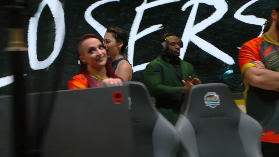 LEAGUE_OF_LEGENDS_-_Team_WWE_vs__Team_NXT_SHOWMATCH_mp41023.jpg