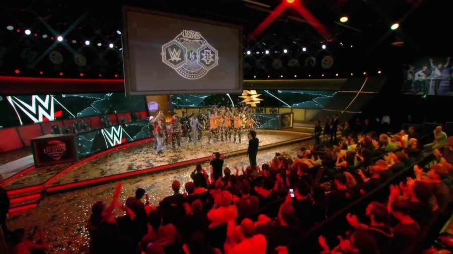 LEAGUE_OF_LEGENDS_-_Team_WWE_vs__Team_NXT_SHOWMATCH_mp41202.jpg