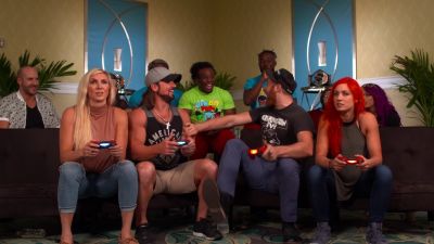 ROYAL_127S_28Charlotte_AJ29_vs__UP-UPBEATNIKS_28Becky_Sami29_--_Rocket_League_Tour_mp40203.jpg