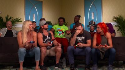 ROYAL_127S_28Charlotte_AJ29_vs__UP-UPBEATNIKS_28Becky_Sami29_--_Rocket_League_Tour_mp40388.jpg