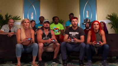 ROYAL_127S_28Charlotte_AJ29_vs__UP-UPBEATNIKS_28Becky_Sami29_--_Rocket_League_Tour_mp40587.jpg