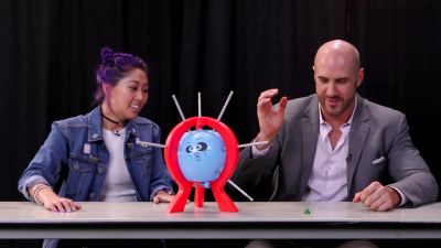 SMOSH_GAMES_x_UUDD-_MARI_vs__CESARO_--_Boom_Boom_Balloon21_--_Expansion_Pack_mp40242.jpg