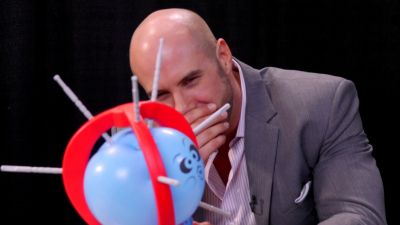 SMOSH_GAMES_x_UUDD-_MARI_vs__CESARO_--_Boom_Boom_Balloon21_--_Expansion_Pack_mp40261.jpg